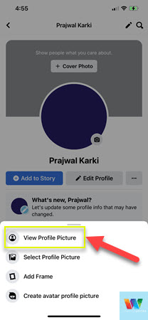 opening-facebook-profile-picture-on-phone